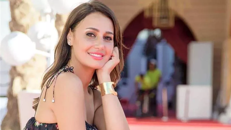 حلا شيحة: رغم كل اللي مريت بيه في حياتي مازلت احتفظ بابتسامتي