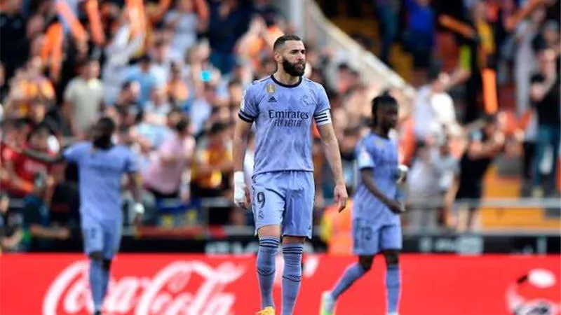 ريال مدريد يلتقي إشبيلية في مواجهة صعبة بالدوري الإسباني