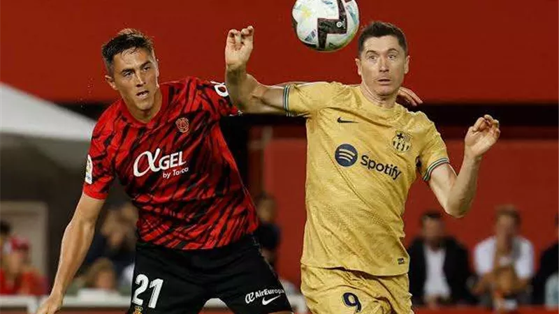 برشلونة يستضيف مايوركا في اللقاء الأخير على ملعب كامب نو