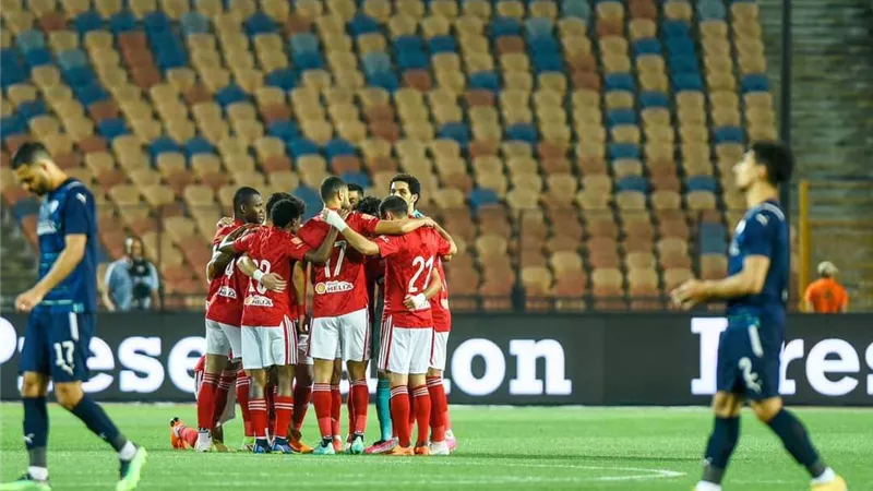 أحمد حسن: الأهلي يتراجع عن التعاقد مع حارس مرمى ويكتفي بالثلاثي الحالي