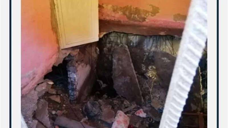 بسبب هبوط أرضي.. انهيار أجزاء من عقار بالإسكندرية