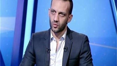 بعد أزمة الطائرة.. مشرف الزمالك السابق يسخر من إدارة النادي