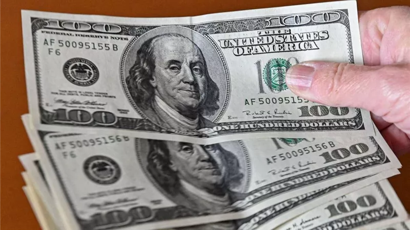 سعر الدولار اليوم الخميس 1-6-2023