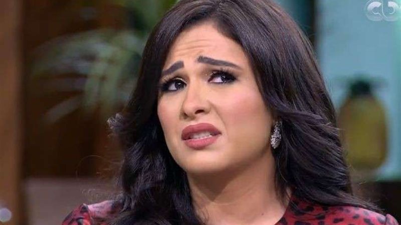 ياسمين عبد العزيز