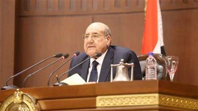 عبدالرزاق يفتتح أعمال الجلسة العامة لمجلس الشيوخ