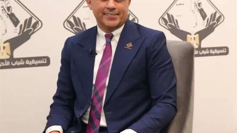 أحمد فتحي مقرر لجنة الشباب لـ «صالون التنسيقية»: جلسات الحوار الوطني تسلط الضوء على تحديات الشباب
