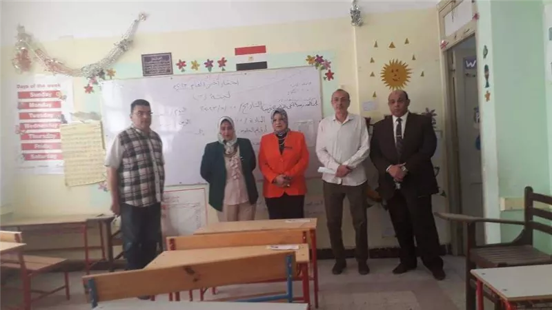 التعليم تتابع جاهزية المدارس لاستقبال امتحانات الثانوية العامة.. صور