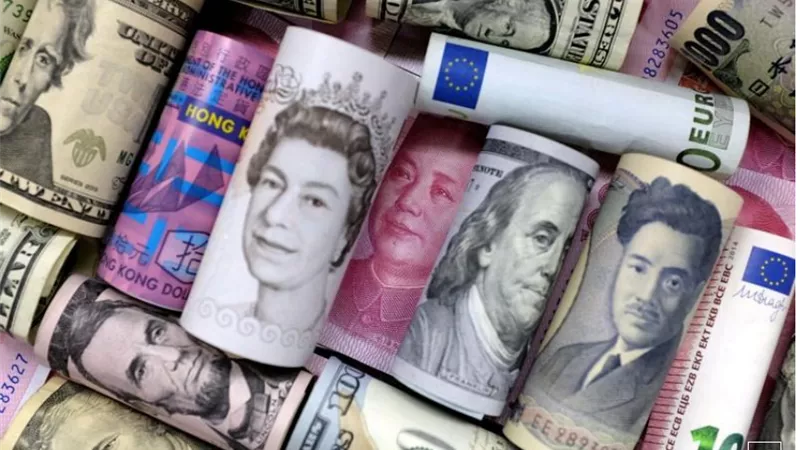 تعرف على أسعار العملات الأجنبية والعربية اليوم الاحد.. فيديو