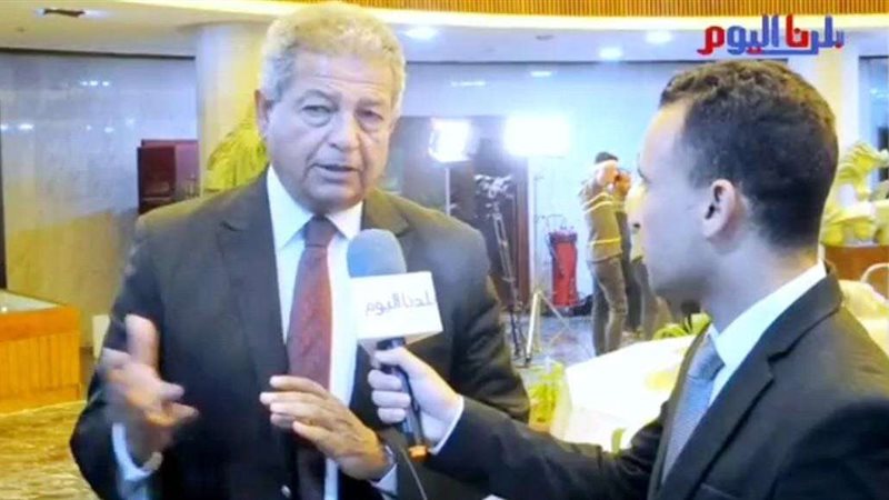 الدكتور خالد عبدالعزيز