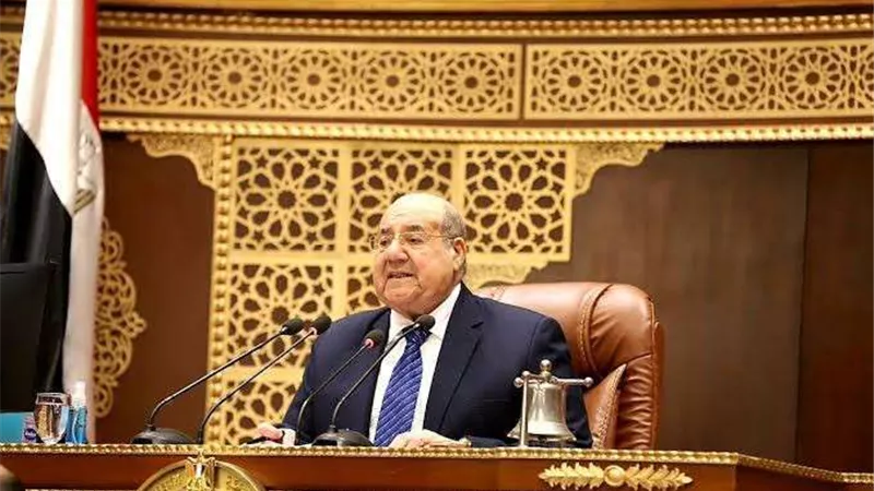 رئيس الشيوخ يرفع الجلسة العامة