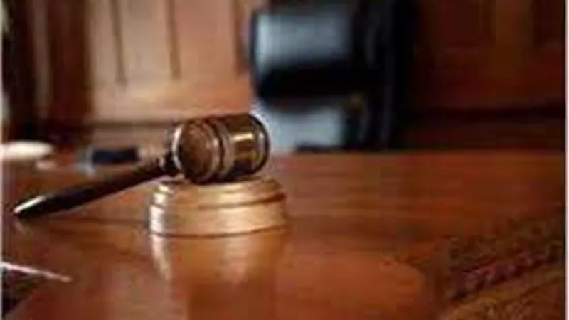 تأجيل محاكمة سباك وعاطل متهمين بقتل شخص بالخصوص