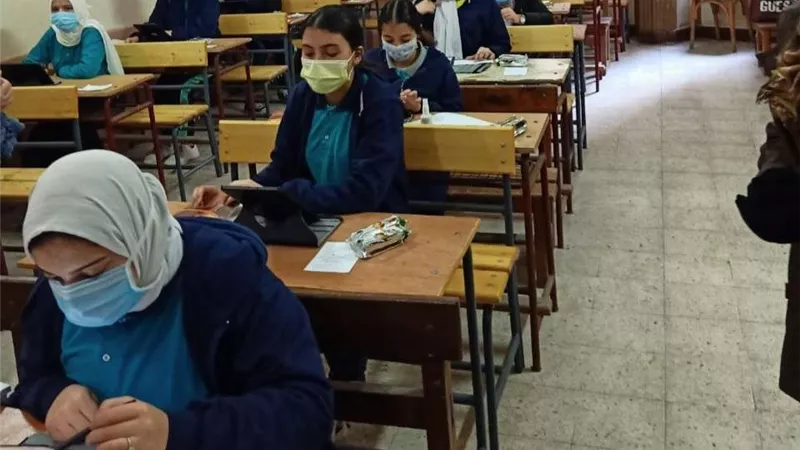 غدًا.. بدء امتحانات الصف الثاني الثانوي وسط اجراءات احترازيه مشدده بالإسكندرية