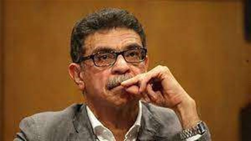الكاتب الصحفي جمال