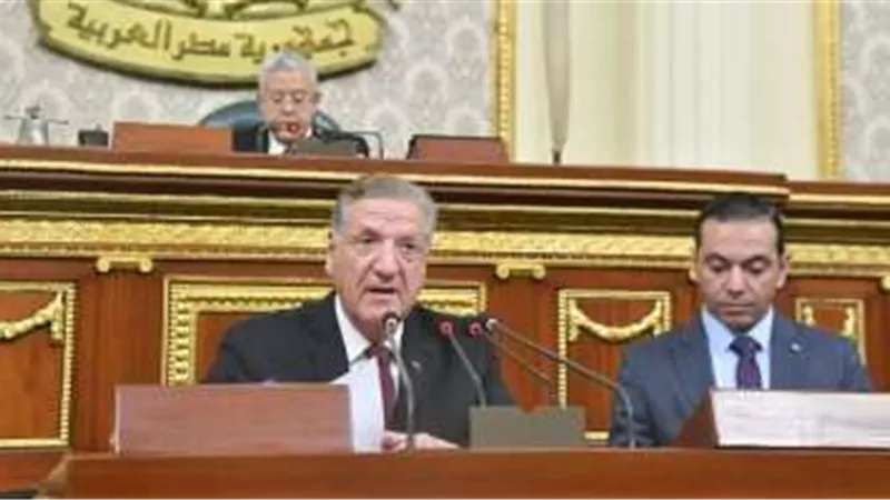 رئيس موازنة البرلمان:  لتوفير حياة كريمة للمواطنين زيادة 40% في الاستثمارات الحكومية