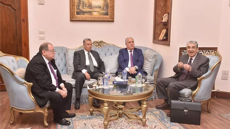 رئيس الهيئة الوطنية للصحافة: مصر أصبحت مركزًا إقليميًا للطاقة