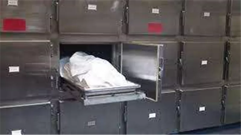 مختل عقليا يقتل والده المسن بصان الحجر