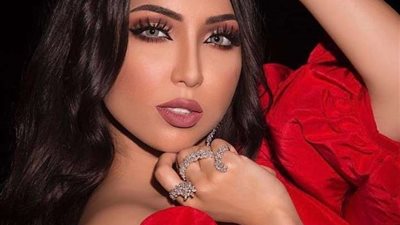 دنيا بطمة تعتذر للجمهور المصري.. والسبب أغنية