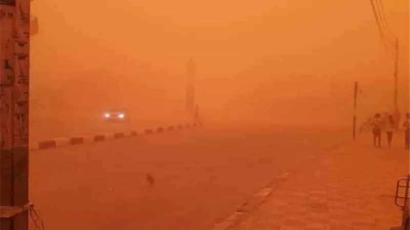 الأرصاد الجوية تحذر من عاصفة رملية بالصعيد غدًا الثلاثاء.. فيديو
