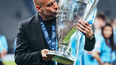 عاملي النادي|جوارديولا يتبرع بمكافأة الفوز بدوري أبطال أوروبا