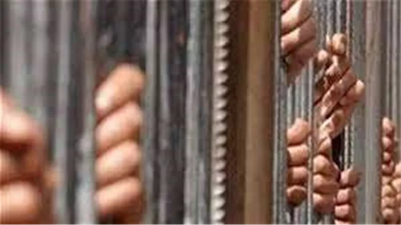 النيابة تقرر حبس المتهمين بحيازة 600 جرام هيروين بالمرج