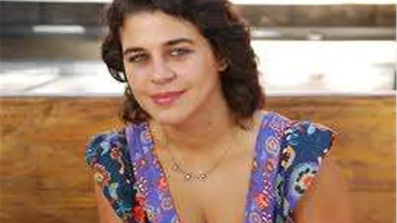 منى هلا : أنا  شخصية عملية مش عاطفية وبختار بالعقل