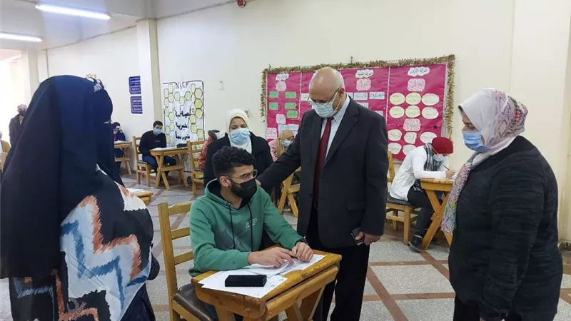 وزارة التعليم تحسم مصير الطالب المتغيب عن امتحان الشهادة الإعدادية المجمع