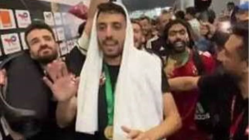 بسبب الأهلي: 