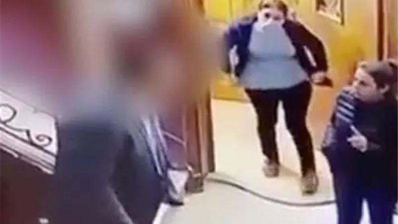 عقوبة صادمة.. القصة الكاملة للمتحرش بطفلة المعادي