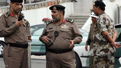 سقوط شخصين مقيمين فى المدينة المنورة.. سرقا 40 بطارية لـ أبراج الاتصالات