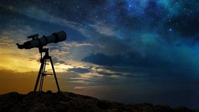 عاجل.. البحوث الفلكية تحذر من ظاهرة تضرب الأرض خلال أيام