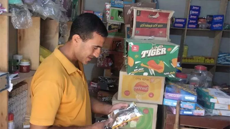 حملات تفتيشية ورقابية على منافذ بيع السلع بالمنيا