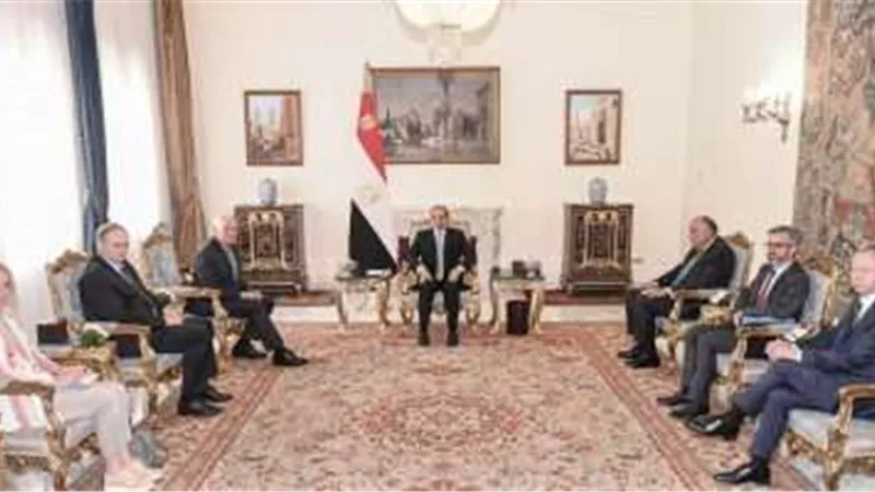 السيسي يؤكد أهمية الاتحاد الأوروبى فى إطار السياسة الخارجية لمصر