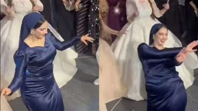 طلاق صاحبة الفستان الأزرق بعد الرقصة الشهيرة