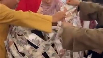 تعليق ناري من فتاة 
