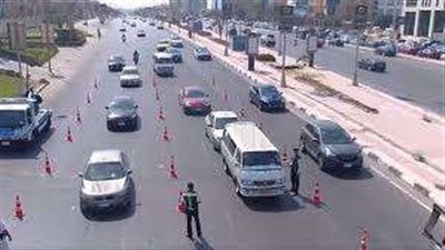 كثافة مرورية بطرق وميادين القاهرة اليوم الأحد.. فيديو