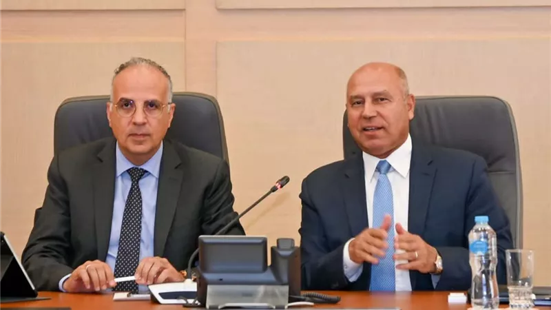 وزيرا النقل والري يناقشان موقف المشروعات والتنسيقات المشتركة بين الوزارتين