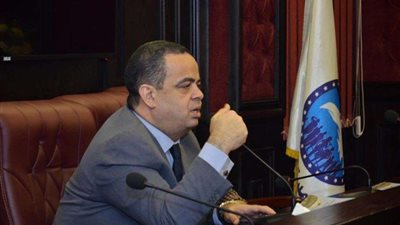 عصام هلال: استرداد 
