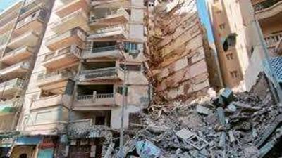 انهيار عقار بالإسكندرية مكون من 13 طابق
