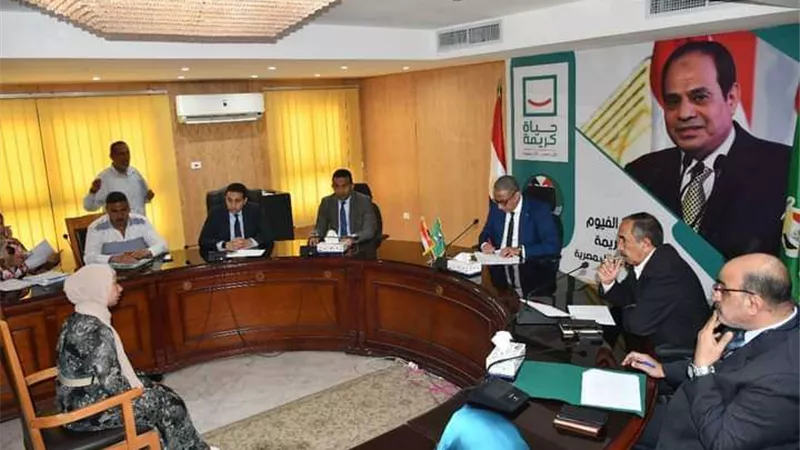 الأنصارى يوجه بإيجاد حلول جذرية لعدد من الشكاوى بمختلف القطاعات