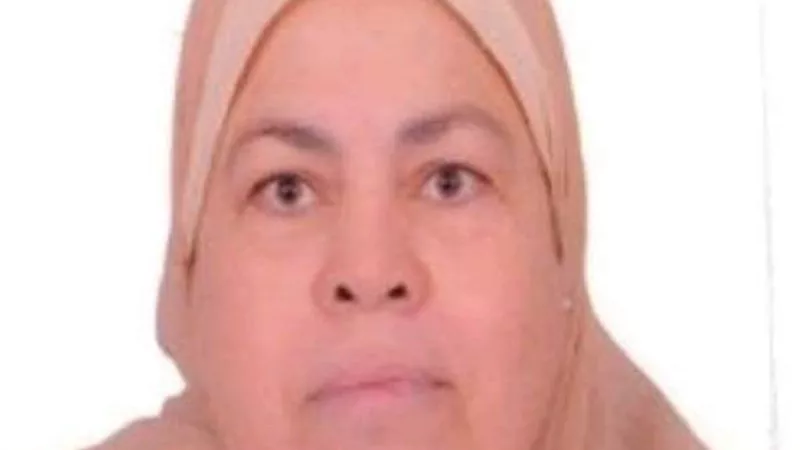 هاجمها مرض السرطان.. من هي السيدة الحاصلة على المركز الثالث في مسابقة الأم المثالية؟