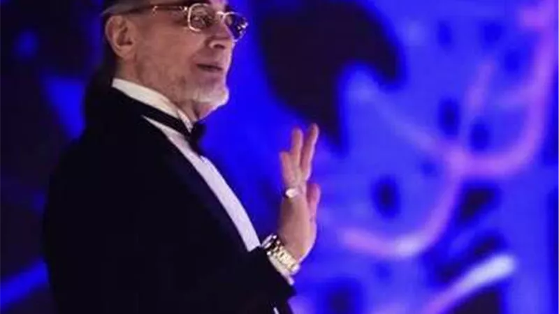 حضنته وقلتله بحبك ياريس.. أمير عبد المجيد: حلمت بالرئيس على المركب في قناة السويس