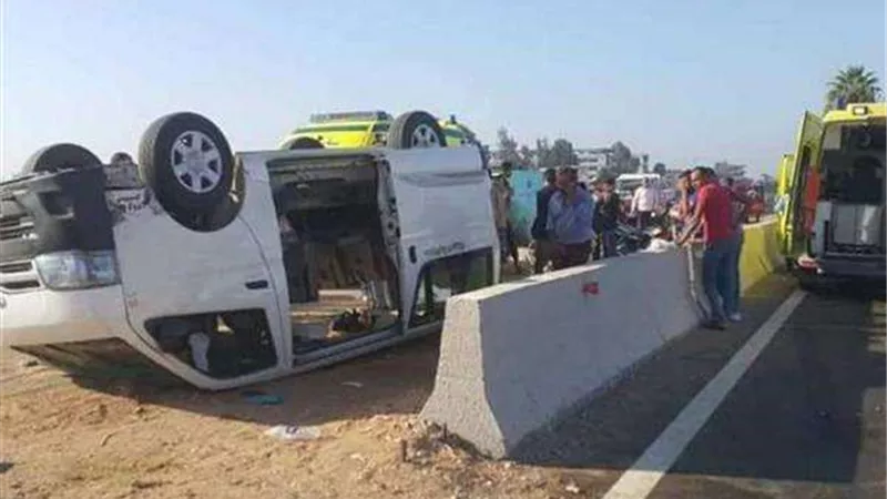 مصرع 3 أشخاص من أسرة واحدة بحادث انقلاب سيارة بسوهاج