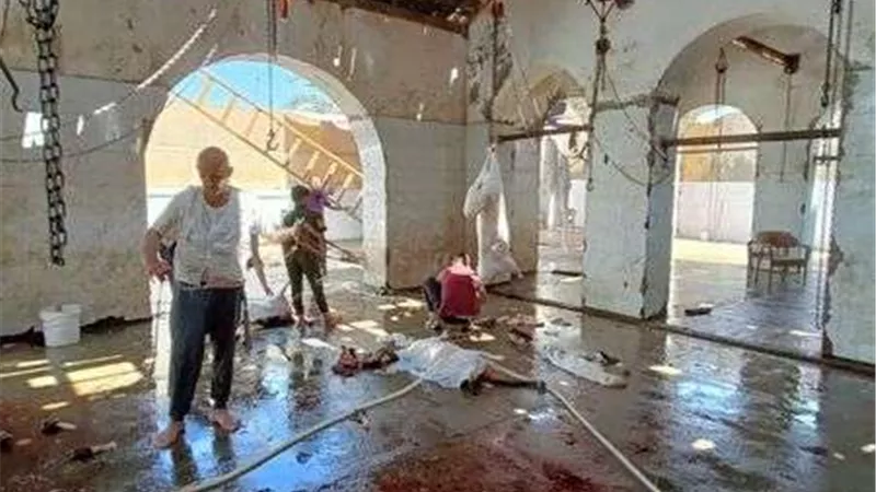 محافظ الشرقية يُتابع استعدادات المجازر لاستقبال ذبح الأضاحى بالمجان
