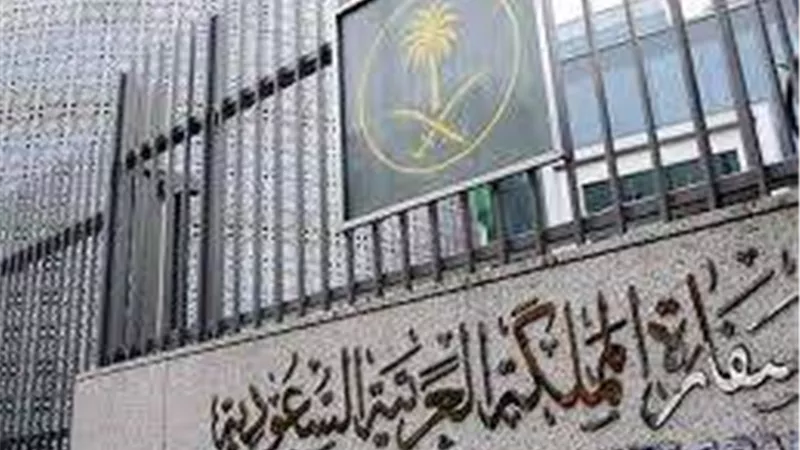 السفارة السعودية ينعون مصر في ضحايا عقار الإسكندرية