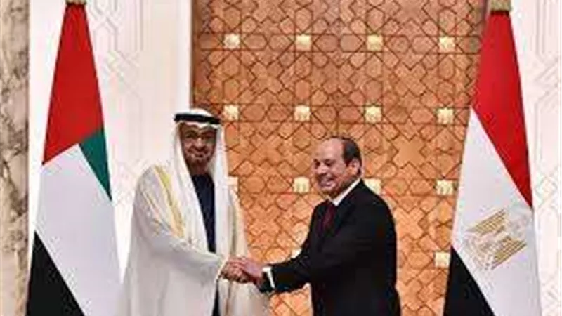 السيسي يهنئ بن زايد بحلول عيد الأضحى المبارك