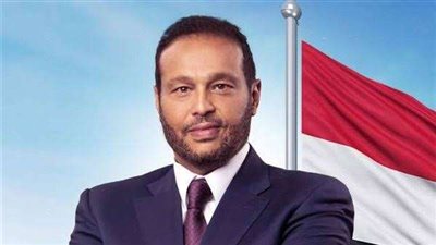 رئيس صناعة الشيوخ: السيسي حمل روحه على كفه واختار الانحِاز للمصريين