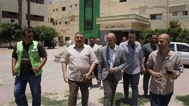 وكيل وزارة الصحة بالشرقية يتابع خطة التأمين الطبي بمستشفى القرين المركزي