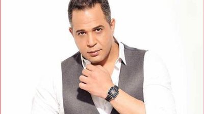 مصطفى درويش يعترض على اختيار هندي صبري للمشاركة في موكب الموميات