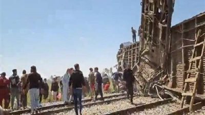 وزيرة الثقافة تنعي ضحايا حادث قطار سوهاج.. وتعلن قرار مفاجئ