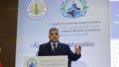 ربيع يبحث مع وزير الشئون البحرية اليوناني سبل التعاون المشترك